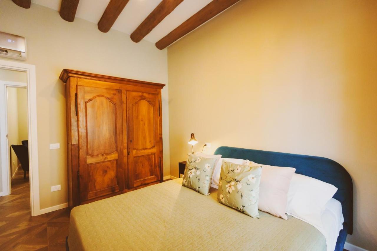 Chiara Home Udine Bagian luar foto